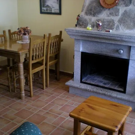 Vivienda Turistica Pena Puente Feriehus Ribadelago